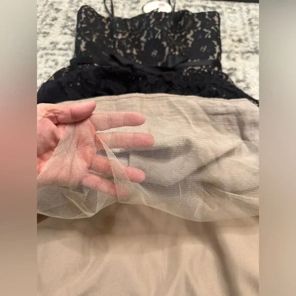 Neiman Marcus Robert Rodriguez for Target Women’s Party Dress Size 4 - Picture 14 of 14